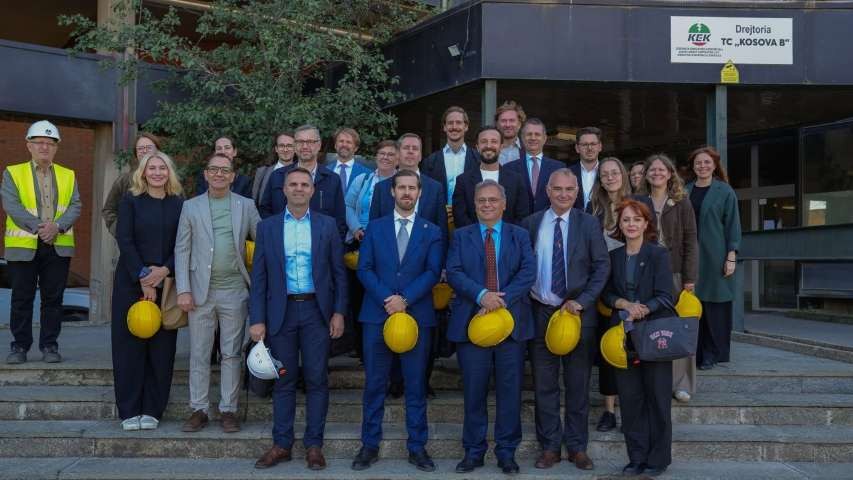KEK mirëpret delegacionin ndërkombëtar në kuadër të Dialogëve Strategjikë për Sigurinë Energjetike dhe Tranzicionin Energjetik të Kosovës